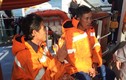 Giải cứu 2 thuyền viên vụ tàu biển va nhau bị chìm ở Hải Phòng