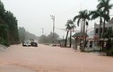 Mưa lớn đầu hạ, nhiều tuyến đường TP Cẩm Phả chìm trong biển nước
