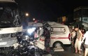 Quảng Ninh: Xe cấp cứu đâm xe ca, 10 người thương vong