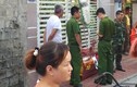 Hàng chục người dân mang quan tài đi đòi nợ ở Quảng Ninh