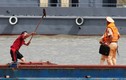 Chùm ảnh: CSGT đường thủy đấu võ trấn áp tội phạm trên sông