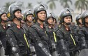 Chùm ảnh: Dàn xe, vũ khí "khủng" của Cảnh sát cơ động Hà Nội