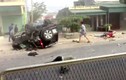 Thanh Hóa: Xe Ford Everet tông 2 xe máy, hai người tử vong