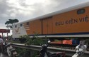 Tai nạn đường sắt ở Nam Định: Ôtô văng xa, 4 người thương vong