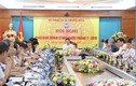 Ông Nguyễn Mạnh Hùng: Bộ TTTT phải đi đầu làm nền tảng CMCN 4.0