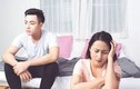 Có nên yêu người thường xuyên ghen khi tôi đi công tác dài ngày?