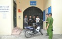 Hải Dương: Bắt nhóm thanh niên hung hãn cướp xe máy người đi đường