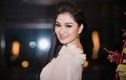 Hoa hậu Nguyễn Thị Huyền tái xuất lộng lẫy