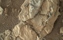 Phát hiện vật thể kỳ lạ hình que trên sao hỏa