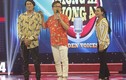 Kiều Minh Tuấn - Cát Phượng vui vẻ đi ghi hình game show