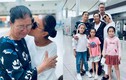 Đoan Trang sang Singapore định cư, mẹ ruột bật khóc ở sân bay