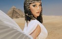 Lý Nhã Kỳ biến hóa thành “Nữ hoàng Ai Cập”, khoe dáng bốc lửa