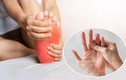 Tê bì chân tay có thể là dấu hiệu của bệnh lý nguy hiểm