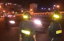 Cảnh sát cơ động Hà Nội bị ô tô kéo lê 300 m