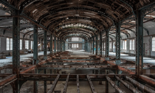 Có gì bên trong những nhà máy bỏ hoang ở châu Âu?