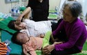 Bé trai bị bạo hành ở Nghệ An: Phận hẩm hiu của 2 mẹ con 