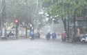 Thời tiết hôm nay: Cảnh báo mưa dông ở khu vực Hà Nội