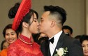 Diệp Lâm Anh hôn chồng đắm đuối trong lễ cưới