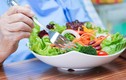 Kiểu ăn rau tưởng ngon bổ lại có hại cho sức khỏe