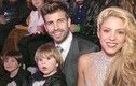 Shakira hạnh phúc vô bờ bên tình trẻ và hai con trai 