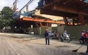Dự án đường sắt Nhổn-Ga Hà Nội: Tuýp sắt dài 3m rơi xuống đường