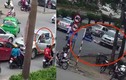 Video: Ô tô bán tải lùi ngược chiều đâm gục người đi xe đạp