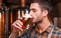 Uống bia đến nghiện, thanh niên không ngờ gặp chuyện kinh dị