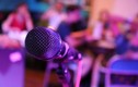 Hát karaoke quá hăng, chàng trai hỏng phổi suýt mất mạng