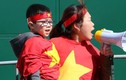 Hình ảnh người Việt ở Séc biểu tình phản đối Trung Quốc
