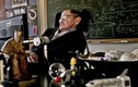 Dấu mốc quan trọng cuộc đời huyền thoại Stephen Hawking