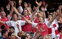 Vì sao nạn “phe vé” bóng đá hiếm xảy ra ở nước Anh? 