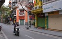 Người Hà Nội đóng cửa hàng khi số ca mắc Covid-19 tăng kỷ lục