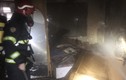 Hà Nội: Giải cứu 3 người mắc kẹt trong ngôi nhà bị cháy