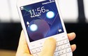 Cận cảnh đập hộp Blackberry Classic phiên bản trắng 