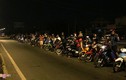 Hàng trăm quái xế náo loạn quốc lộ 51 giữa đêm