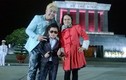 Bắt gặp Psy nhí dự lễ hạ cờ tại Lăng Bác