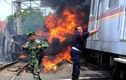 Indonesia: Tàu hỏa đâm xe chở dầu, ít nhất 10 người chết
