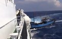 Tàu quân sự Nhật đâm chìm tàu cá