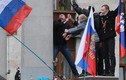 TP Donetsk, Ukraine tuyên bố “Chính quyền nhân dân”, treo cờ Nga