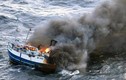 Tàu cá cháy ngoài khơi Hàn Quốc, 6 người chết thảm