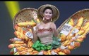 H'Hen Niê gây náo nhiệt Miss Universe 2018 bằng trang phục "bánh mì"