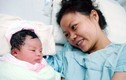 Tả xung hữu đột trong bão giúp bé Nari chào đời
