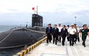 Lãnh đạo Thủ đô thăm tàu ngầm Hà Nội 