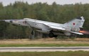 Xem tiêm kích nhanh nhất thế giới MiG-25 chiến đấu