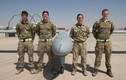 Ngoạn mục 4 lính Anh lắp ráp UAV 450kg trong “nháy mắt”