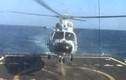 Mục kích trực thăng Trung Quốc hạ xuống tàu chiến Mỹ