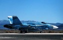 Ảnh QS ấn tượng tuần: F/A-18 Mỹ “mặc áo” Su-27 Nga
