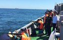 Hải quân Việt Nam kiểm tra bắn súng trên biển 