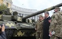 Quân đội Ukraine khoe hàng loạt xe tăng-thiết giáp mới