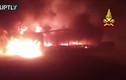 Video: Hàng trăm chiếc xe sang Maserati bị cháy rụi